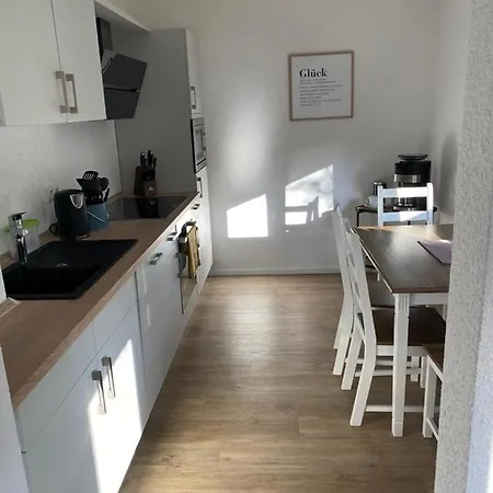 Nelly Marie Marie Apartment *